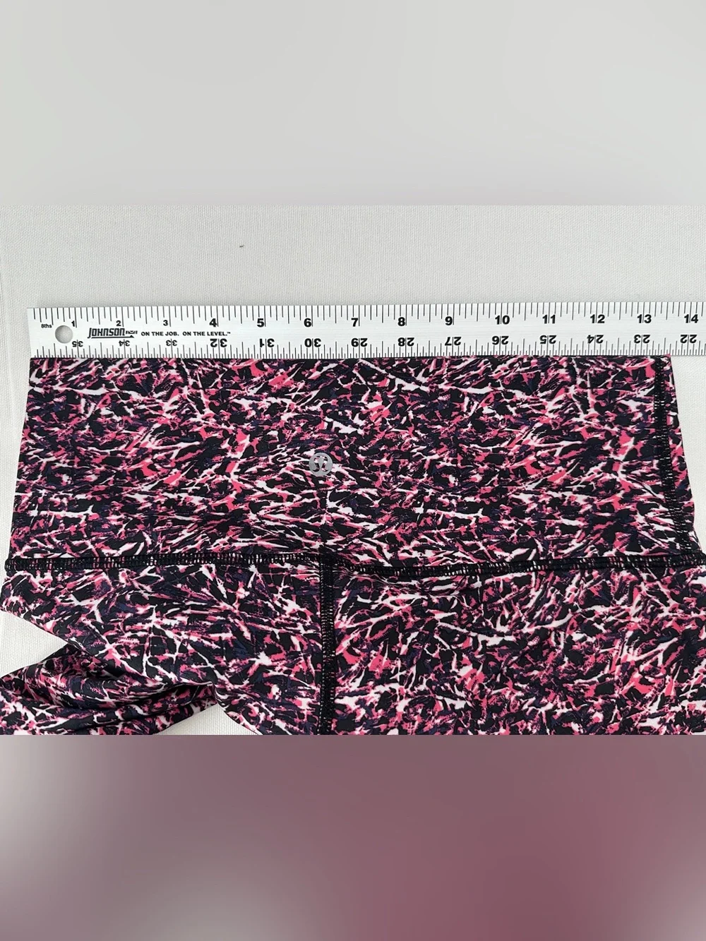lululemon athletica Pink Black Purple White Abstract Print Yoga Pants 8